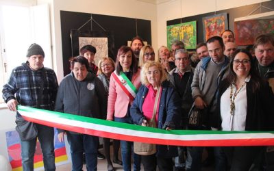 Inaugurata ad Athena la mostra di arte irregolare ‘L’Immaginario Svelato’