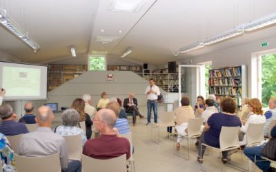 Foto della presentazione del libro “Svisceratissimi e sens’esempio” ad Artemisia