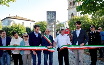 Grande partecipazione all’inaugurazione del rinnovato Parco della Rimembranza di Colle di Compito